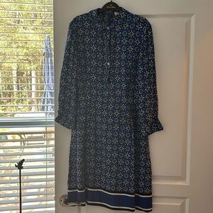 Long sleeves back zipper viscose